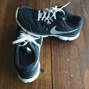 Nike Flex Experience Sneaker